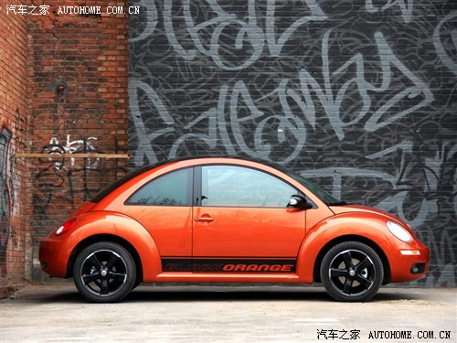 Volkswagen imported Volkswagen Beetle 2010 1.8T AT BlackOrange.