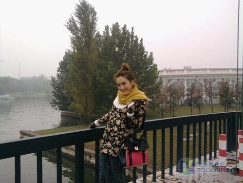 Taking photos with mobile phones: taking stock of the skills of taking photos with mobile phones