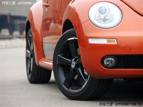 Volkswagen imported Volkswagen Beetle 2010 1.8T AT BlackOrange.
