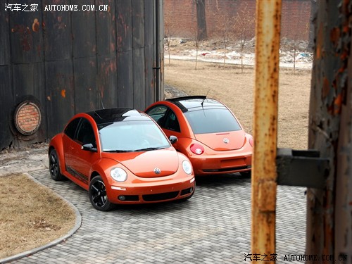Volkswagen imported Volkswagen Beetle 2010 1.8T AT BlackOrange.